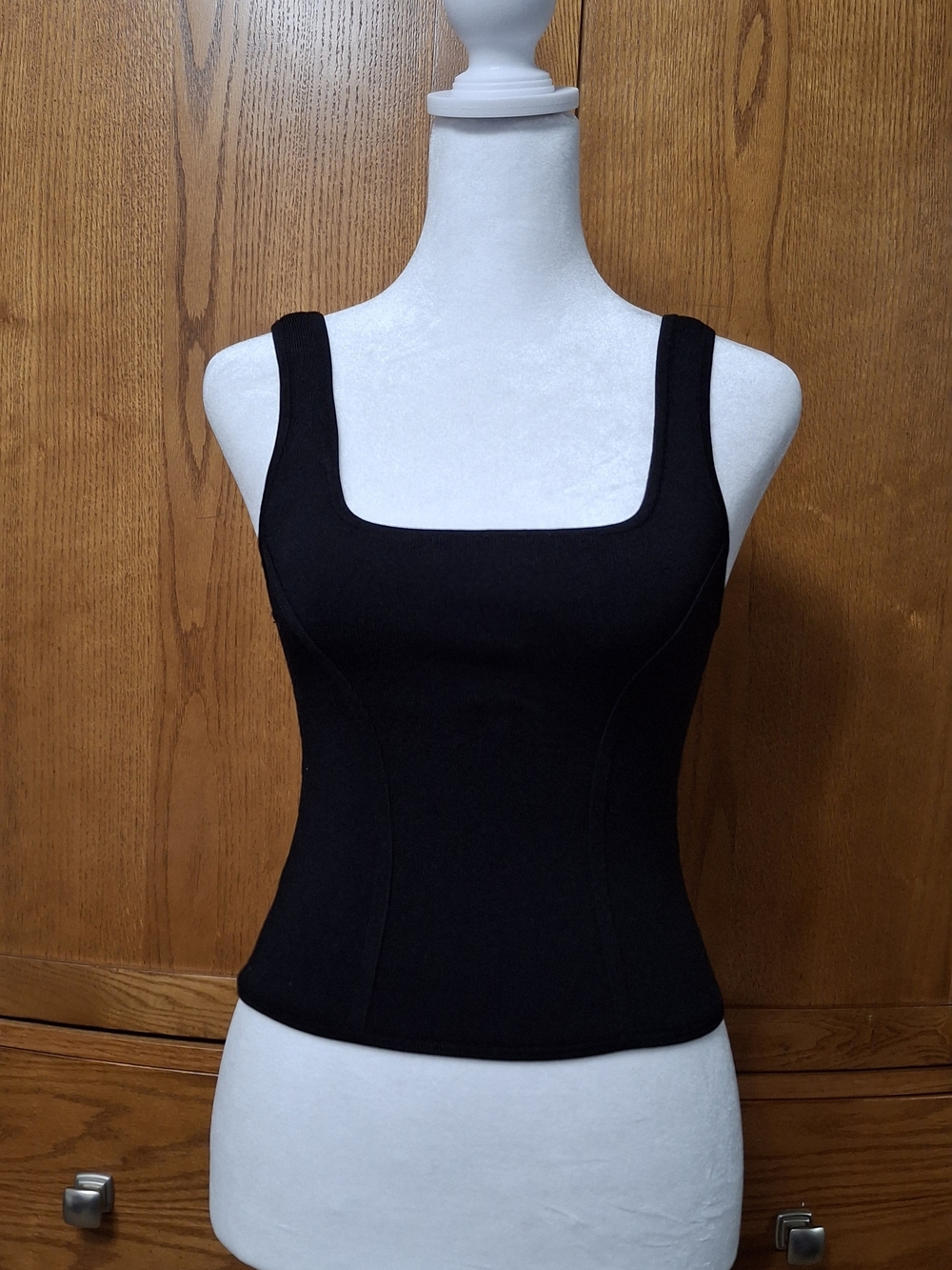 Aritzia Babaton Sculpt Knit Bustier Tank